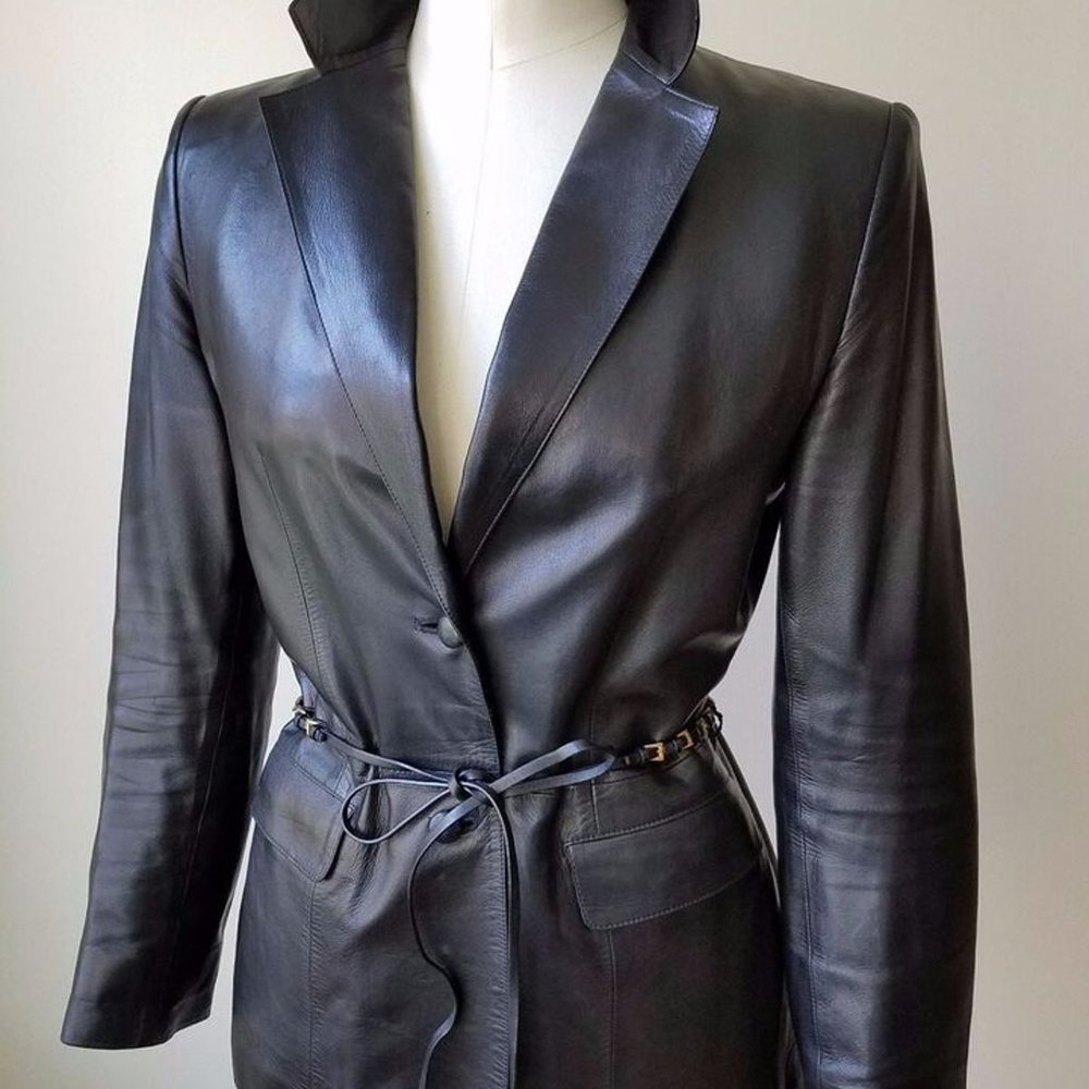 PRADA Vintage WOMAN MILANO BLACK SOFT LEATHER BLAZER JACKET SIZE EU 46 - Picture 3 of 10